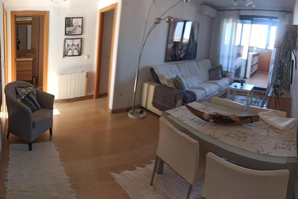 Appartement Atico En Paiporta Con 2 Grandes Terrazas Valence